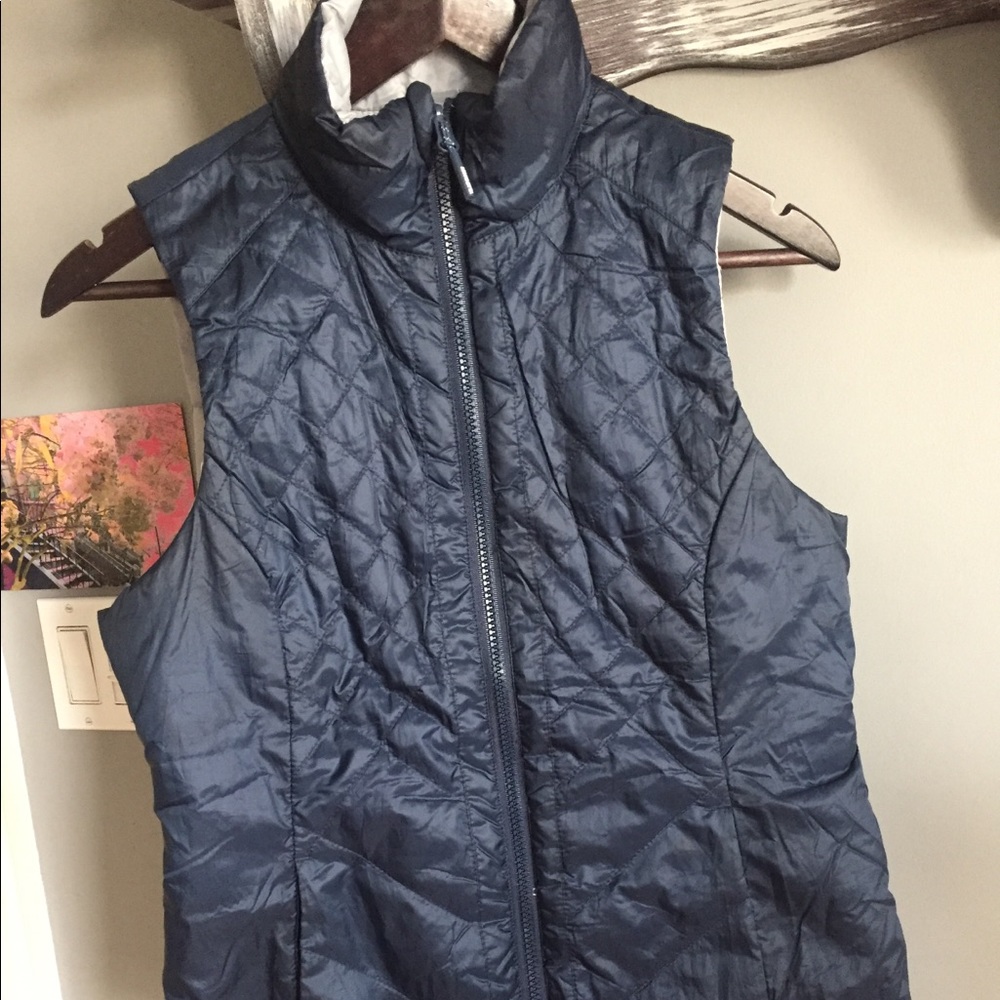 Running jackets! - Picture 2 of 3